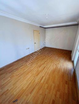 Çukurova Belediye Karşısı*3+1*k.mutfak Kombili*yatırıma Uygun