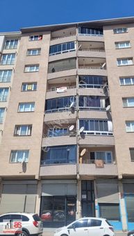 As Emlaktan Yakup Satar Cd. Ürerinde Asansörlü Satılık 3+1 Daire