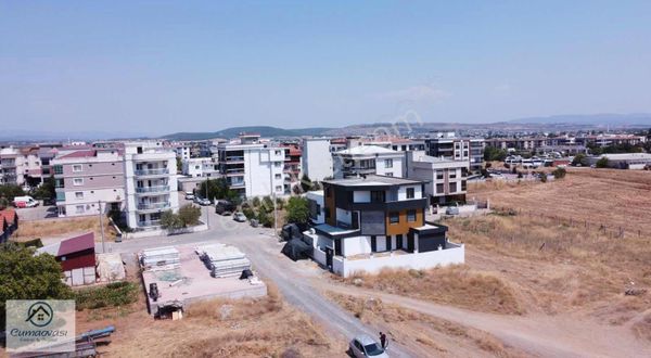 Cumaovası Emlaktan Cüneytbey'de Satılık Müstakil 4+1 Villa