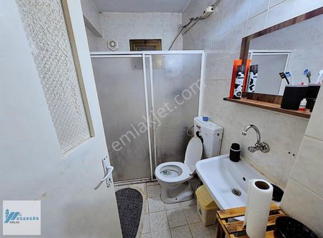 Asansör Emlak'tan Satılık 2+1 Bakımlı Yapılı Masrafsız Daire !