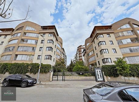 5+1 Etlik Şehir Hast. Karşısında 2 Bloklu Site İçerisinde Fırsat