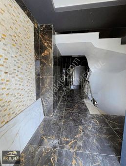 Aydoğmuş Mah 1+1 Ayrı Mutfak Sıfır Kullanışlı Satılık