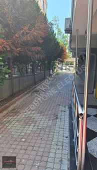 Redstone'dan Hürriyet Mah. Lalezar Evlerin'de Satılık 3+1 Daire