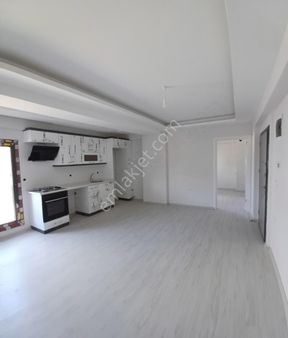 Doğru Gayrimenkul'den Sıfır 1+1 Fırsat Daire