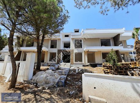 Egeden Emlak Satılık İçmelerde Sıfır Lüx Direler