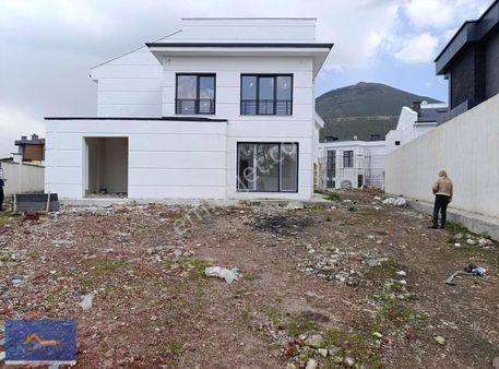 Mazakacity'den Erenköyde 4+1 Satılık Villa