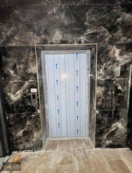 Araç Takasına Açık Caddeye Yakın 2+1 Katta Asansörlü Daire