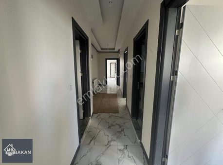 Bakan Gayrimenkul' Dan Bulvar Arkası 3+1 Kiralık Daireler