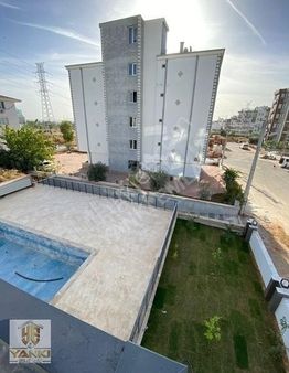 Varsak Karşıyakada Havuzlu 1+1 Katta Sıfır Daire Kepez Antalya