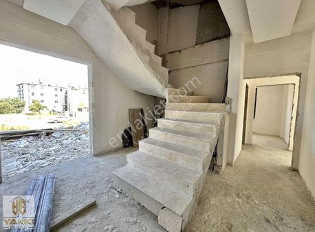 Konum Harikası_1+1 65m2_2 Aya Teslim Tramvay Dibi Ayanoğlu