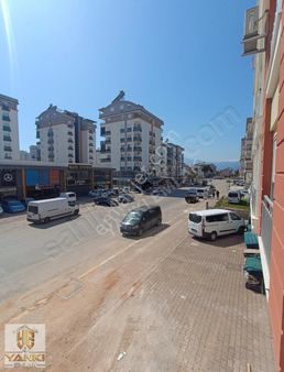 Ünsal Mahallesi'nde Ayrı Mutfaklı ,katta Satılık 3+1 Daire