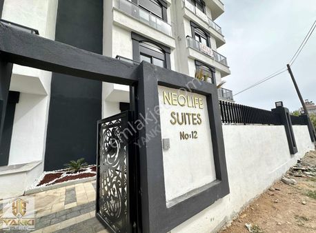 Ayanoğlu_1+1 Havuzlu Lüks Tramvay Dibi Daireler