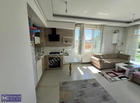 Premıum'dan Selçukluda 1+1 Eşyalı Kiralık Daire