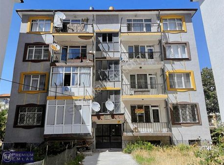 Premıum'dan Cumhuriyet Mahallesinde Satılık 3+1 Daire