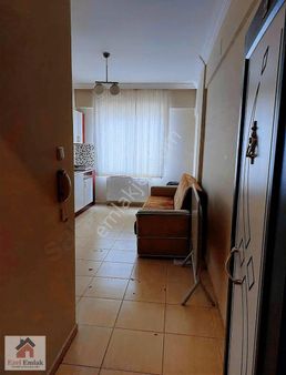 Ezel Emlaktan Ordu Caddesin De Kiralık 1+1 Rezidans Daire