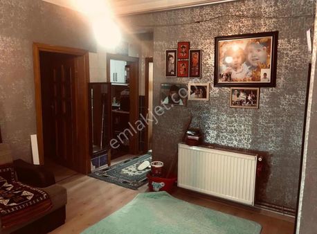 Ataturk Mah Tek Daire Uzeri 20 Hisseli Satılık Daire