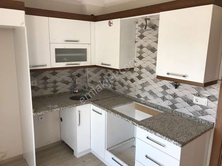 Fırsat Yüksek Metre 2+1 Kapalı Mutfak Daire