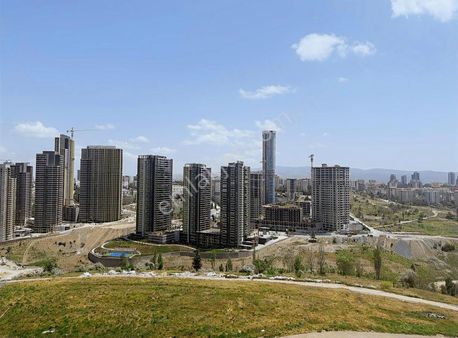 Poga Gayrimenkulden Crystal Tower'da Vadi Manzaralı 2+1