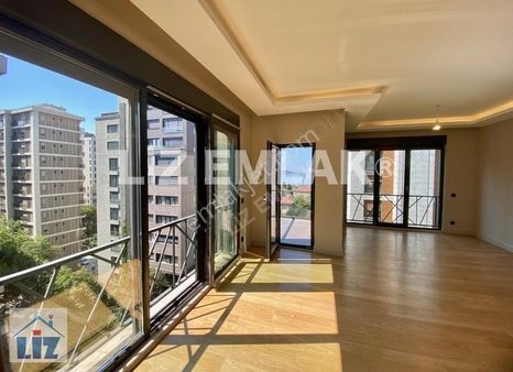 Şaşkınbakkal Sahil Tarafında Balkon Deniz Manzaralı 135m2. 3+1
