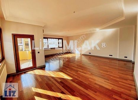 Suadiye Prestijli Binada 4+1 Net 170 M2. Kombili Satılık Daire