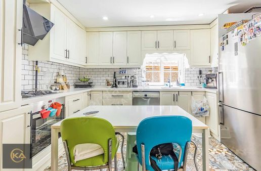 Çağlayan Barınaklarda Doğalgazlı Satılık Triplex Villa