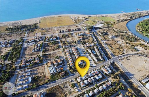 Osman Akça'dan Antalya Boğazkent'te Fırsat Yazlık