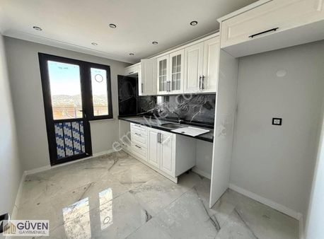 Aşık Veysel Cad Dibinde 4+1 Yerden Isıt. Lüks Çatı Dublexi