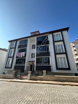 Bağlarbaşı Mah. Nida Sk. Yeşilkent Sit. Satılık 3+1 Lüks Daire