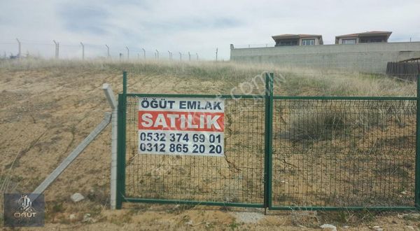 Full Manzaralı Etrafı Çevrili Tek Tapu Villa Arsası