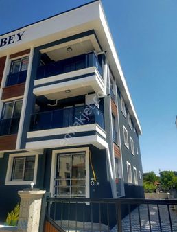 Atatürk Mah. Cumhuriyet Lisesi Karşısı 2+1 Satılık Daire