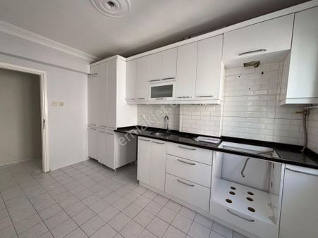 Morina Gayrimenkul'den Elmasbahçelerde Kiralık 2+1 Daire