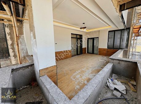 Kutlar' Dan Doğa & Göl Manzaralı Aa Plus Ultralux*3.5+1*daireler