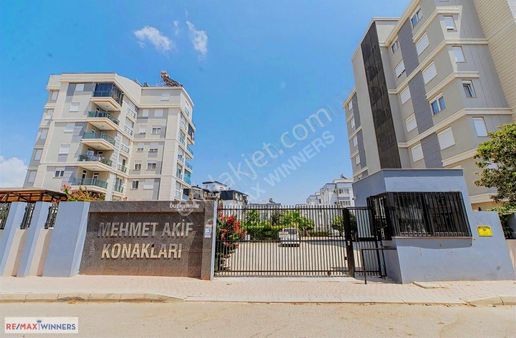 Mehmet Akif Konaklarında 2+1 Arakat Muhteşem Daire