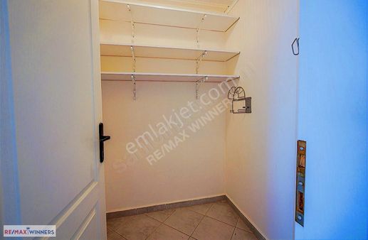 Alanya Cikcilli Deniz Manzaralı, Havuzlu Satılık 140m2 2+1 Daire