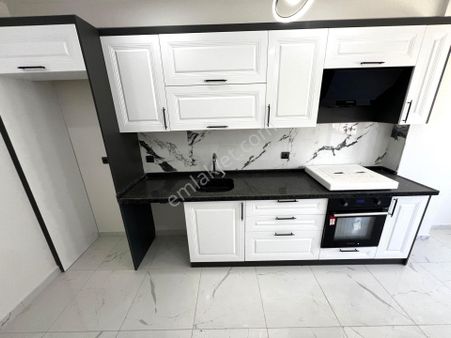 Yiğit'ten 2+1 Ebeveyn Banyolu Arakat Ön Cephe Sıfır Lüks Daire