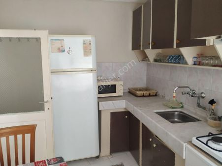 Üzümcü Okulu Yakını Kombili Eşyalı Kiralık 1+1 Daire
