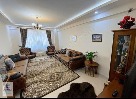 Bakırcı Emlaktan Çamlıca Mah Hesaplı Geniş 3+1 Daire