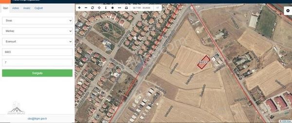 Aksan Emlak'tan Başarı Vil. Karşısı 1368 M2 Satılık Villa Arsası