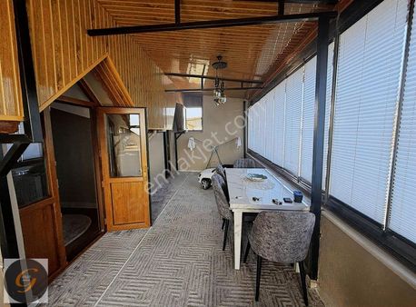 İnegöl Merkezde 170 M2 Eşyalı Lüx Dublex Daire