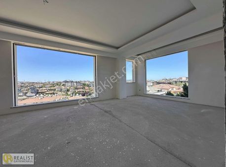 Çamlıktepe Mh.emsalsiz Muhteşem Konumda 4+1 Geniş Teraslı Dublex