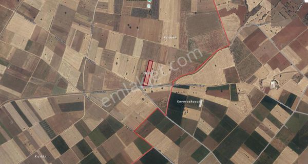 Tavas Vakıf'ta Yolu Olan Verimli 8.5 Dönüm Tarla