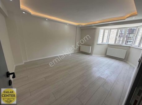 Emlak Center'dan Mimar Sinan Mah Satılık 3+1 1.balkon Daire