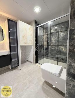 Emlak Center'dan Yeni Mah Satılık 3+1 İçi Yapılı Daire