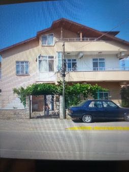 Kartepe Köseköyde 16 Yıllık 2 Katlı Bahçeli Müstakil Ev 8.750000