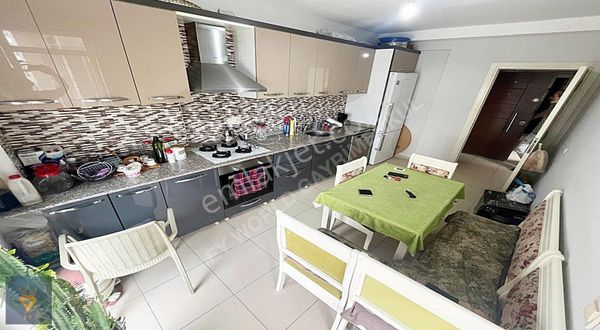 Sütçüler Lc Waikiki Arkası Tramvay Dibi 2+1