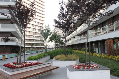 Polat Emlak'dan...kapalı Mutfaklı - Teras Kullanımlı -2+1 Daire.