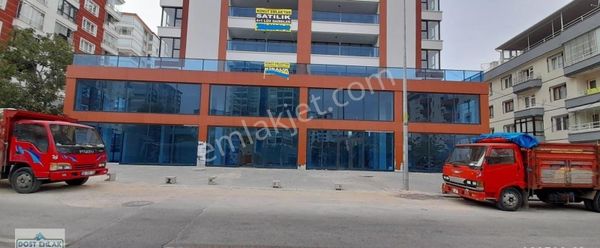 Anacadde Üzeri Merkezi Konum Full+full Yapılı 4+1 Daireler