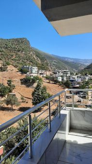 Bahçede Yaylalık Eşyalı Daire