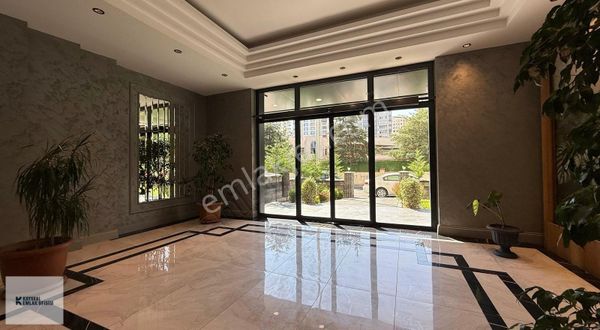 Emlak Ofisimden Köşk Mah. 5+1 Lüks Daire