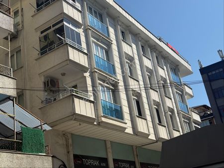 Reşadiye Emlaktan İkitelli Caddesi De Satılık 120 Metre Kare Dübelsk 2+1 Alt 2+1 Üst Krediye Uygun